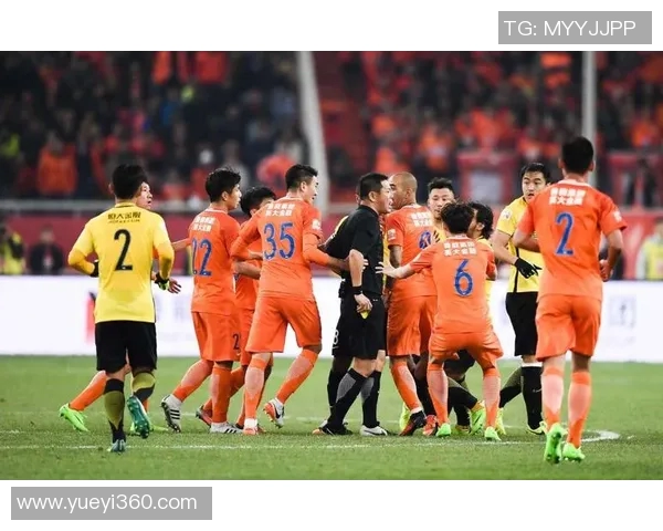 恒大与鲁能激战回顾精彩瞬间与战术分析全景呈现 恒大与鲁能激战回顾精彩瞬间与战术分析全景呈现